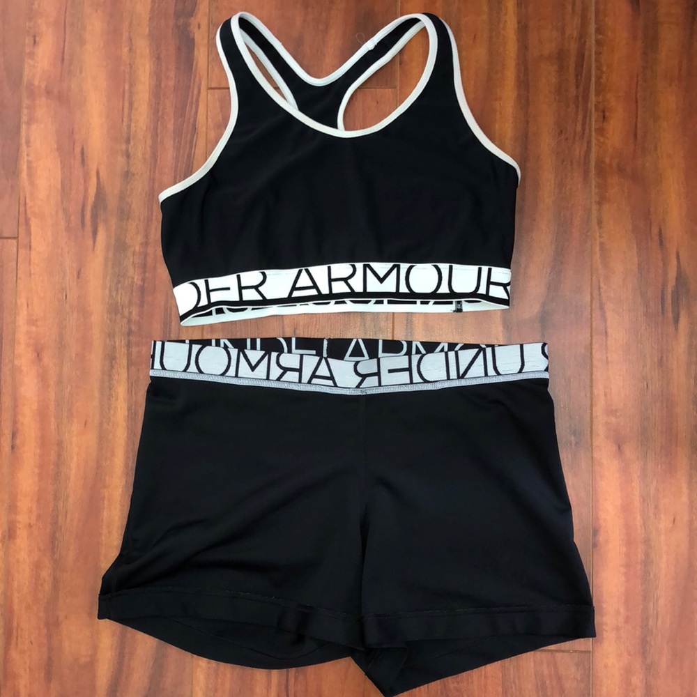 Under armor 🖤